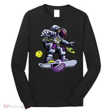 Skating astronaut on onewheel skateboard Long Sleeve Shirt