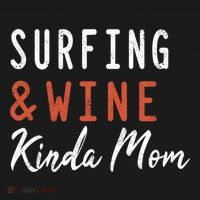 Surfing And Wine Kinda Mom Surfer Hawaiian Surfboard Great Gift Doggie Tank thumb 4