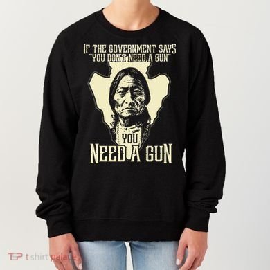 Sitting Bull Chief Gun Retro Arrow Head Women's Sweatshirt