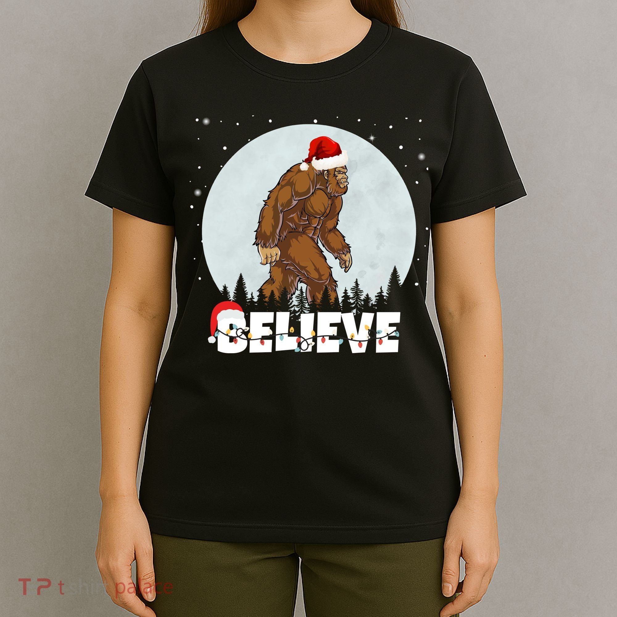 Santa Bigfoot Christmas Rock Funny Sasquatch Believe T-Shirt