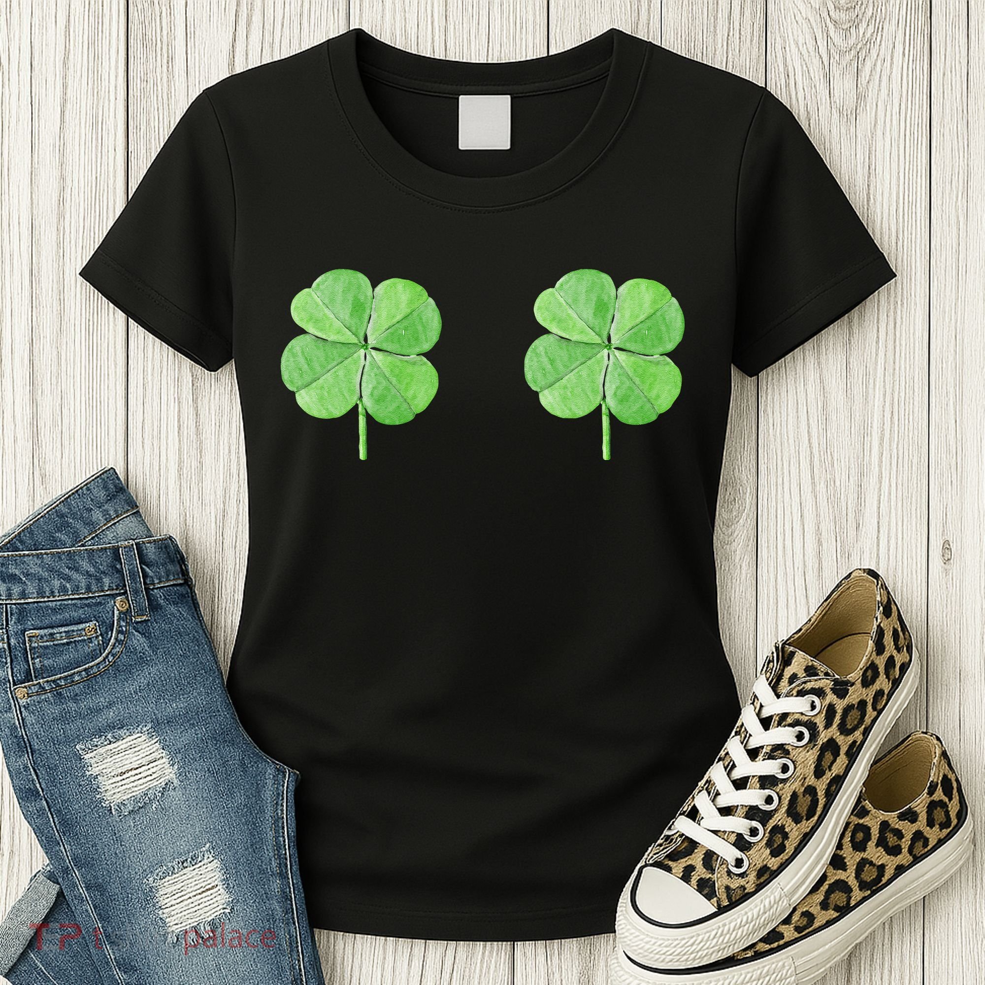Shamrock Boobs Irish Saint St.Patrick's Patty's Day Women's T-Shirt