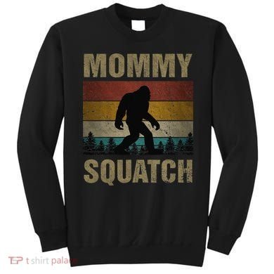 Sasquatch Best Mommy Squatch Ever Bigfoot Mom  Sweatshirt