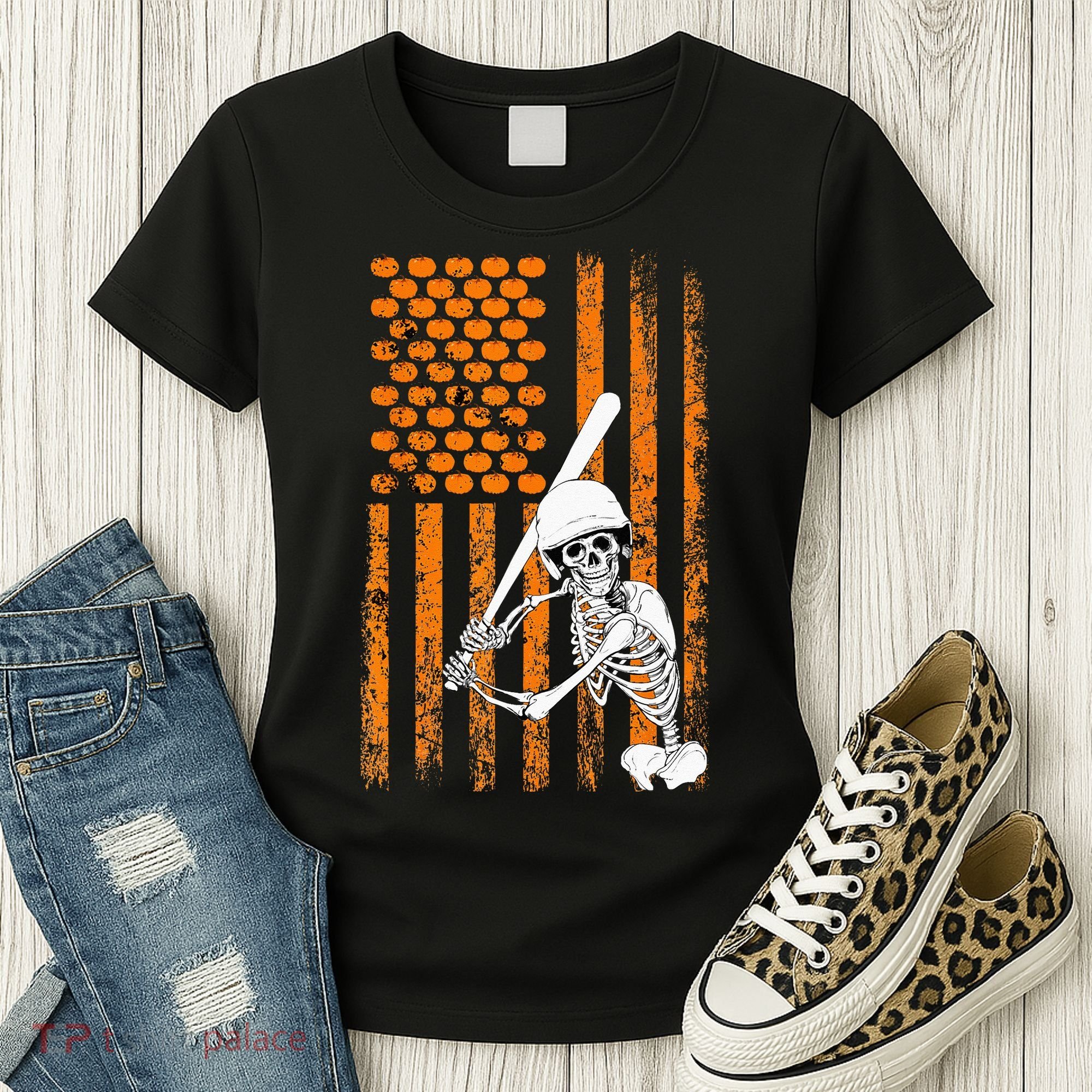 Skeleton Baseball Player Fan Skeleton Halloween Baseball Women's T-Shirt