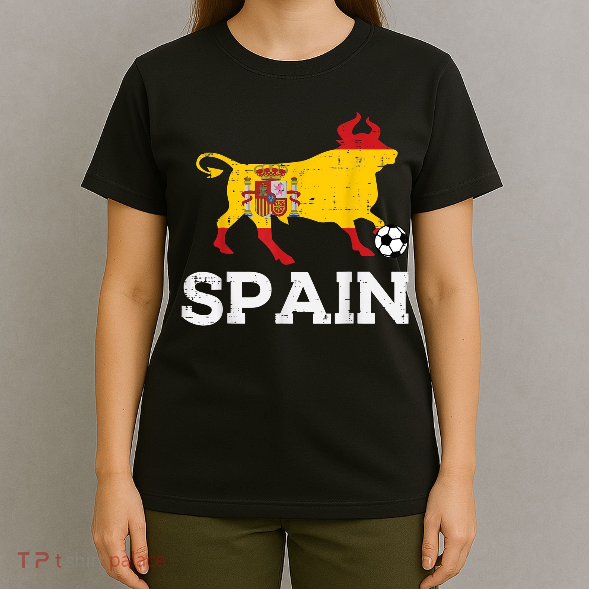 Spain Bull Spanish Soccer Ball    Boys Girls T-Shirt