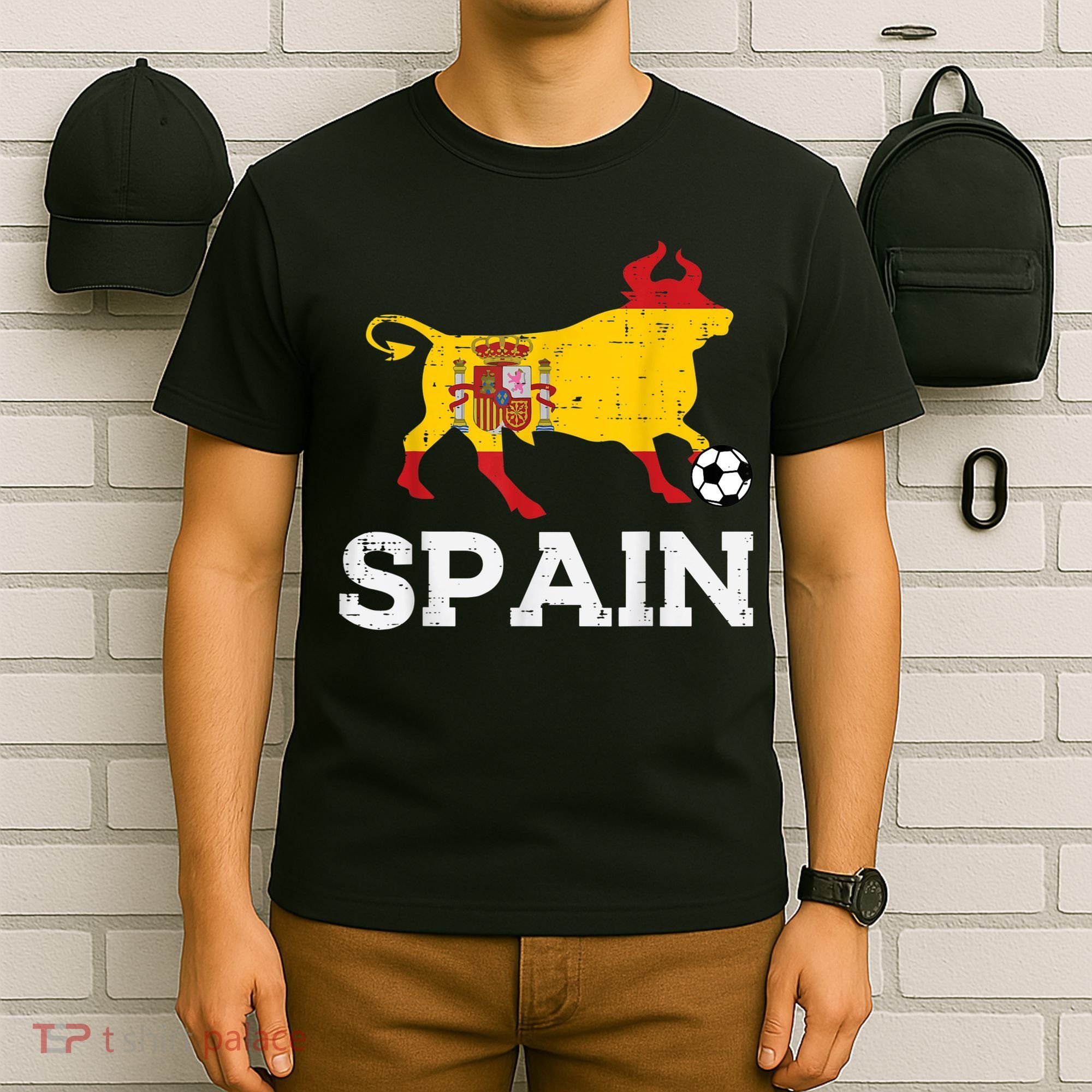 Spain Bull Spanish Soccer Ball    Boys Girls T-Shirt