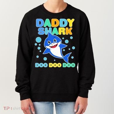 Scary Daddy Shark Doo Doo Doo Halloween Women's Sweatshirt