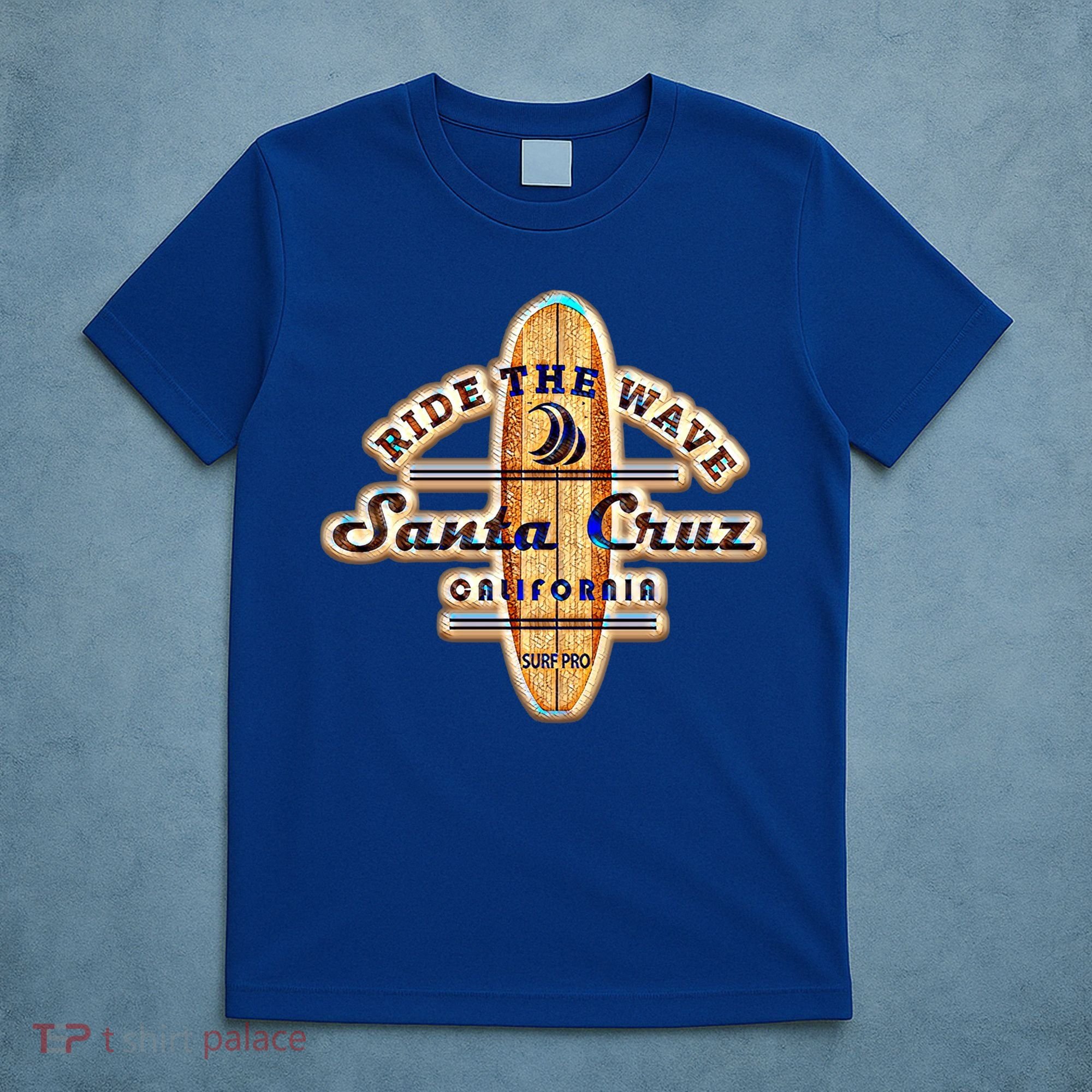 Santa Cruz Ca Vintage Surfers Gift T-Shirt