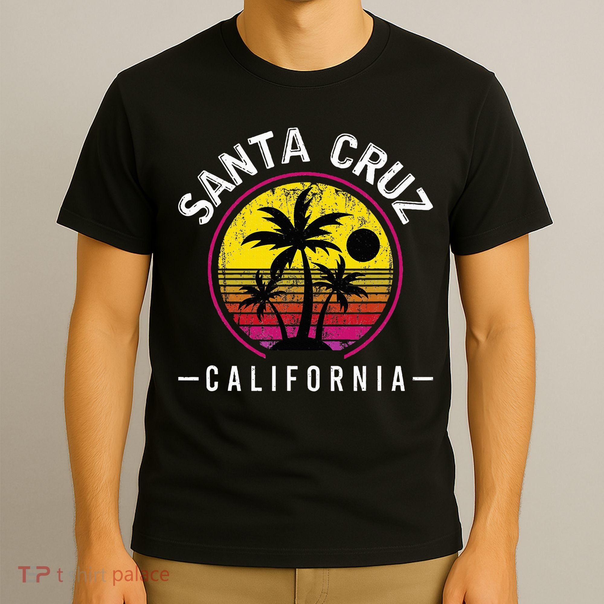 Santa Cruz California Sunset 70s 80s Surfer Summer Sun T-Shirt