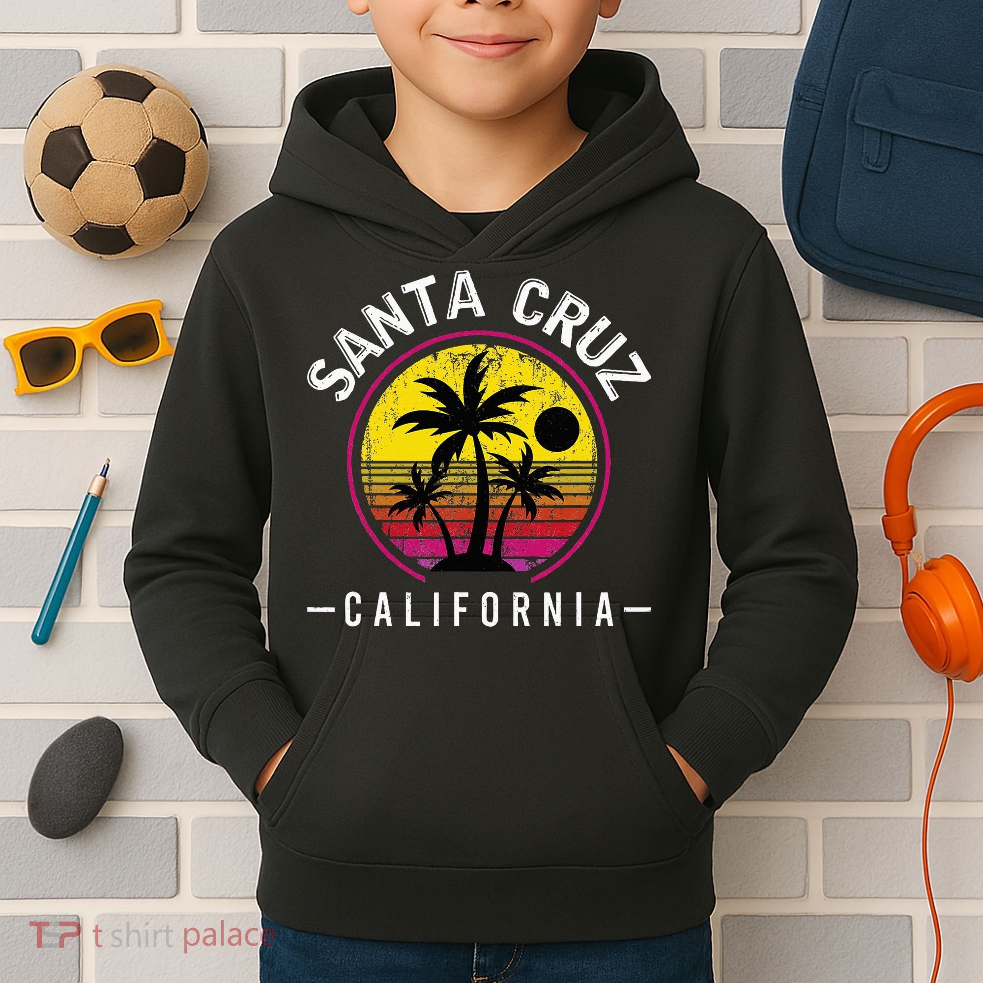 Santa Cruz California Sunset 70s 80s Surfer Summer Sun Kids Hoodie