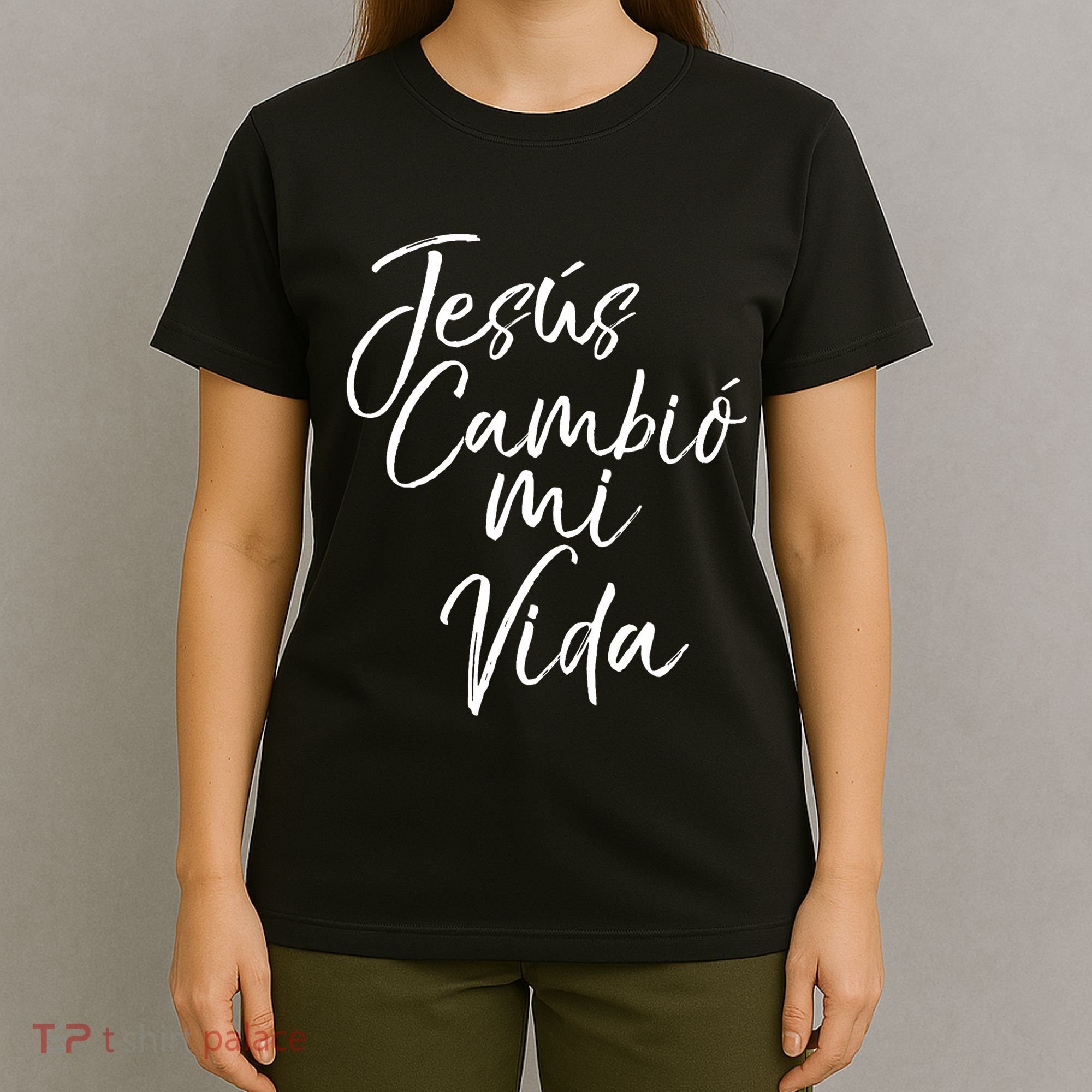 Spanish Christian EspañOl Bible Verse JesúS Cambió Mi Vida T-Shirt
