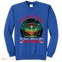 Santa Claus Is Coming To Town And So Are The Aliens Gift Sweatshirt thumb 0