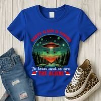 Santa Claus Is Coming To Town And So Are The Aliens Gift Women's T-Shirt thumb 3