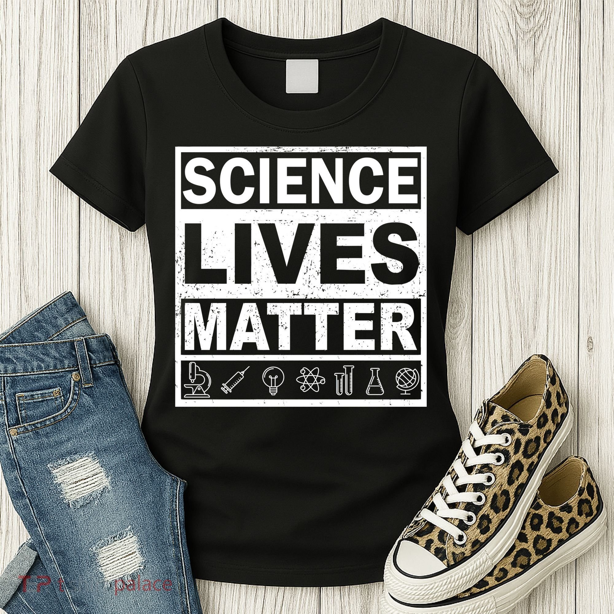 Science Lives Matter Women's T-Shirt