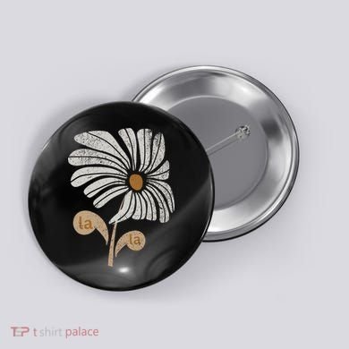 Subtle Comma La Flower Button