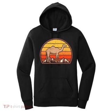 Sunset Camel Lover Gift Vintage Retro Camel Gift Women's Hoodie