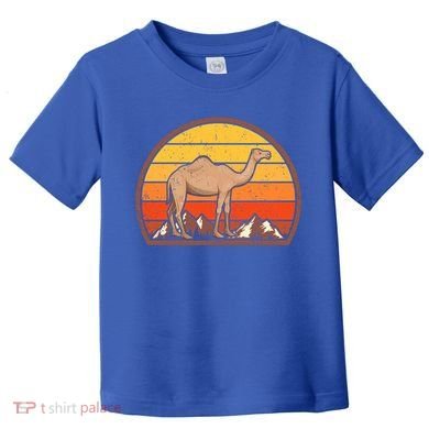 Sunset Camel Lover Gift Vintage Retro Camel Gift Toddler T-Shirt