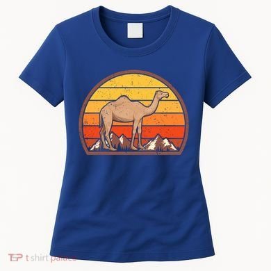Sunset Camel Lover Gift Vintage Retro Camel Gift Women's T-Shirt