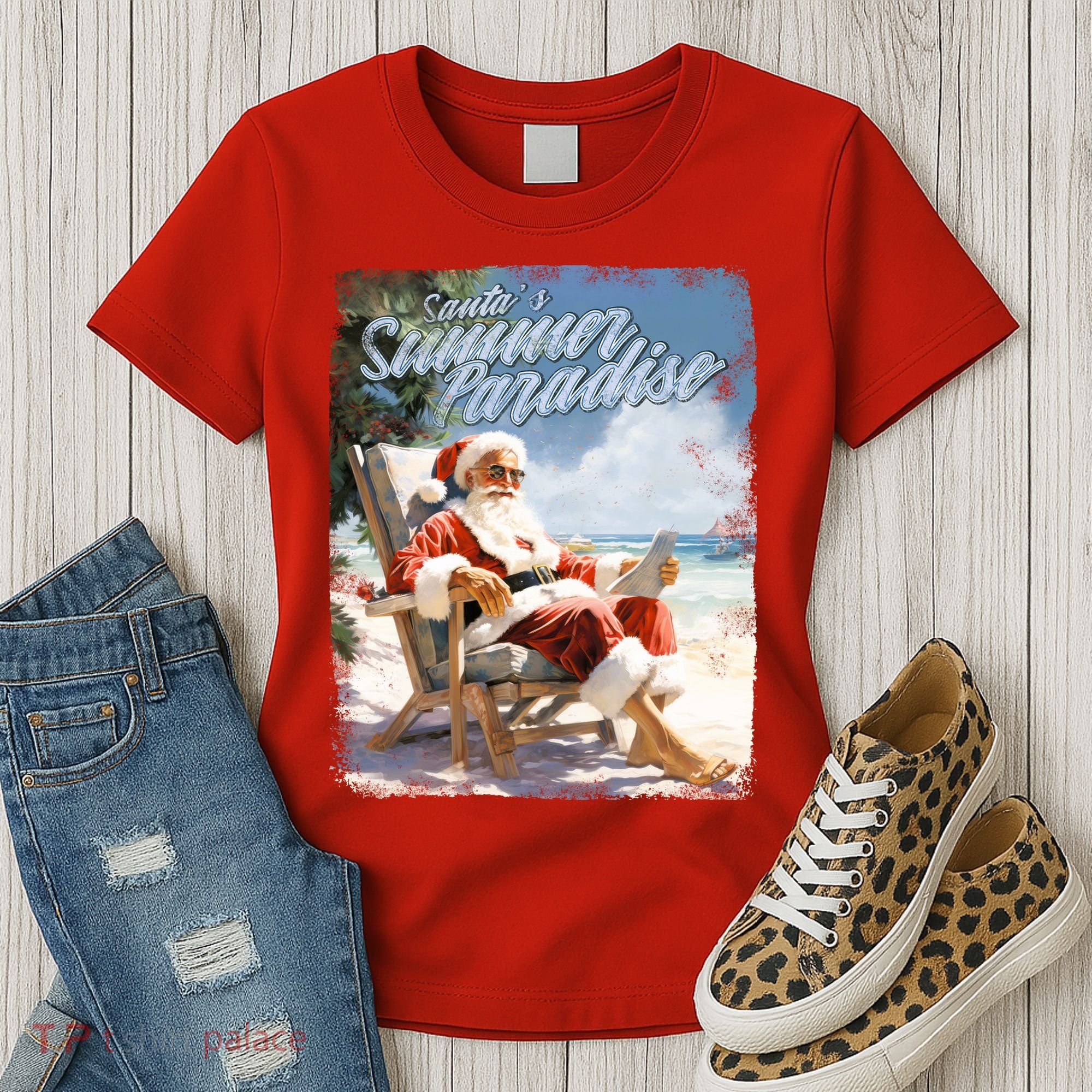 Santa Chillin On The Beach Summer Paradise Women's T-Shirt
