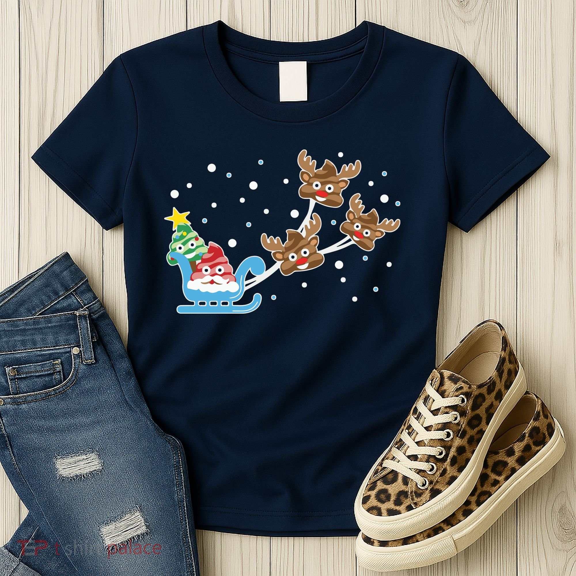 Santa Claus Reindeer Poop Emoticon Christmas Emoji Xmas Gift Women's T-Shirt