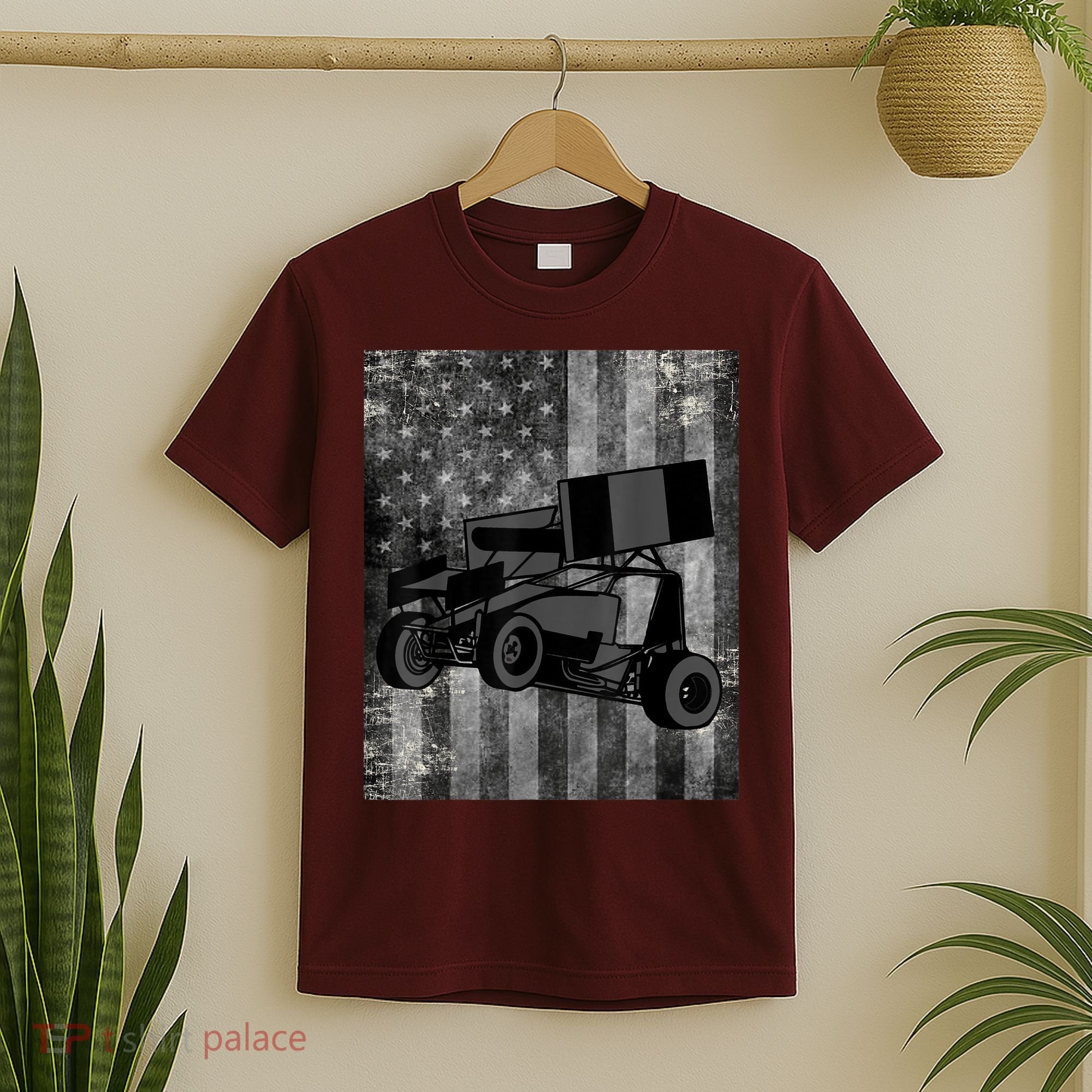 Sprint Car Racing Black Grey American Flag Dirt Track Cars T-Shirt