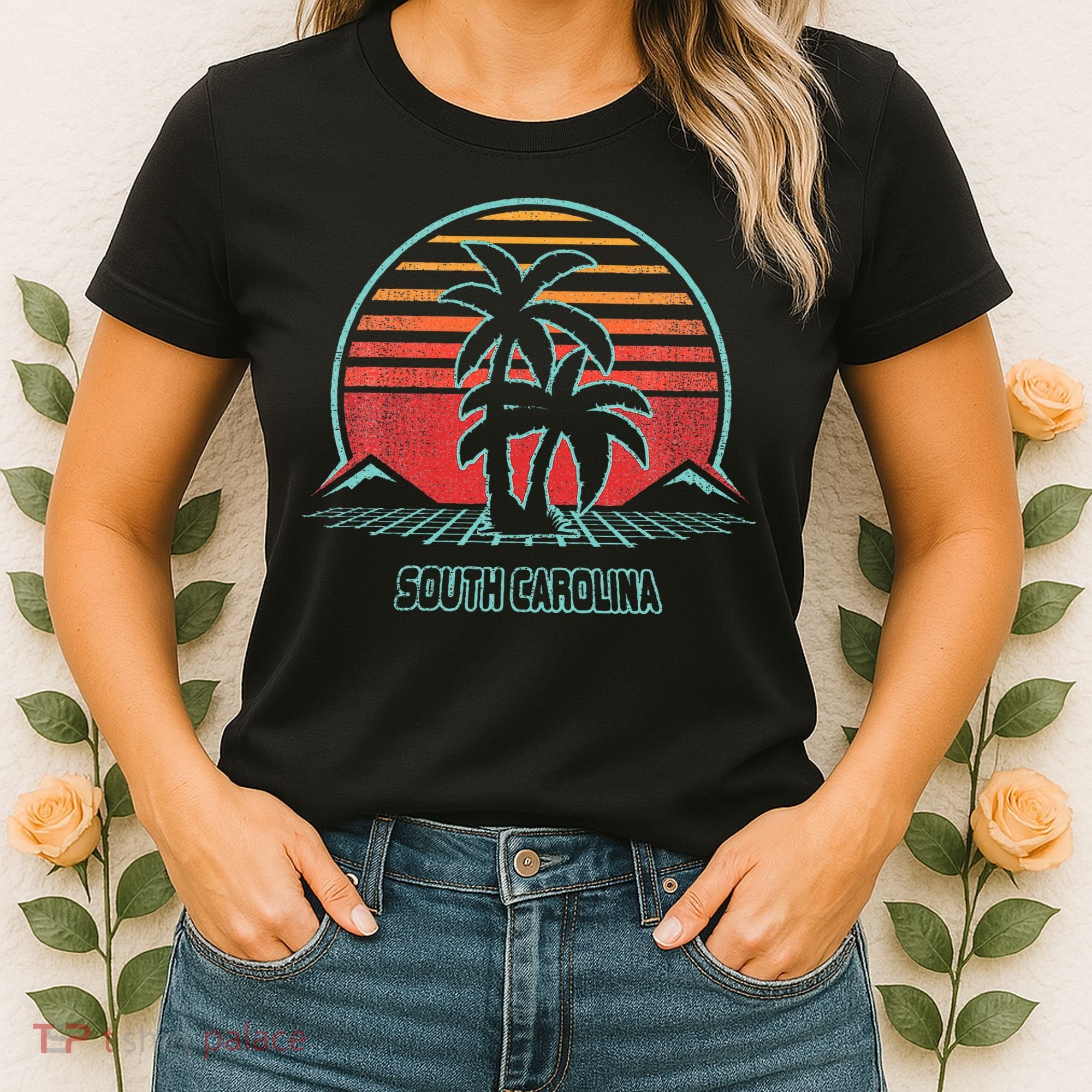 South Carolina Retro Palm Tree Beach 80s Style Women's T-Shirt