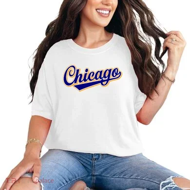 Script Chicago Logo Comfort Colors T-Shirt