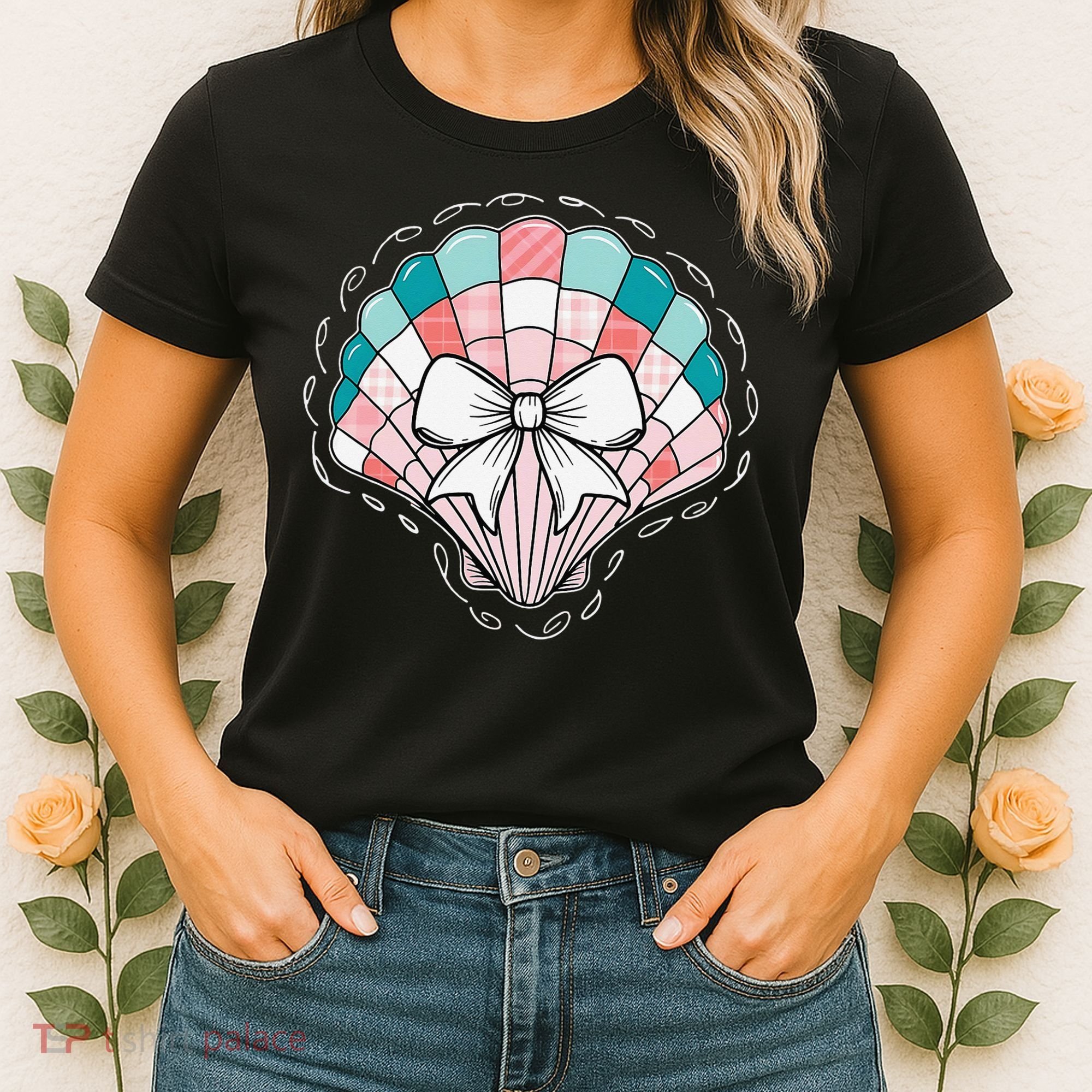 Seashell Coquette Summer Vibes Coastal Hawaii Preppy Beach Women's T-Shirt