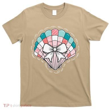 Seashell Coquette Summer Vibes Coastal Hawaii Preppy Beach T-Shirt