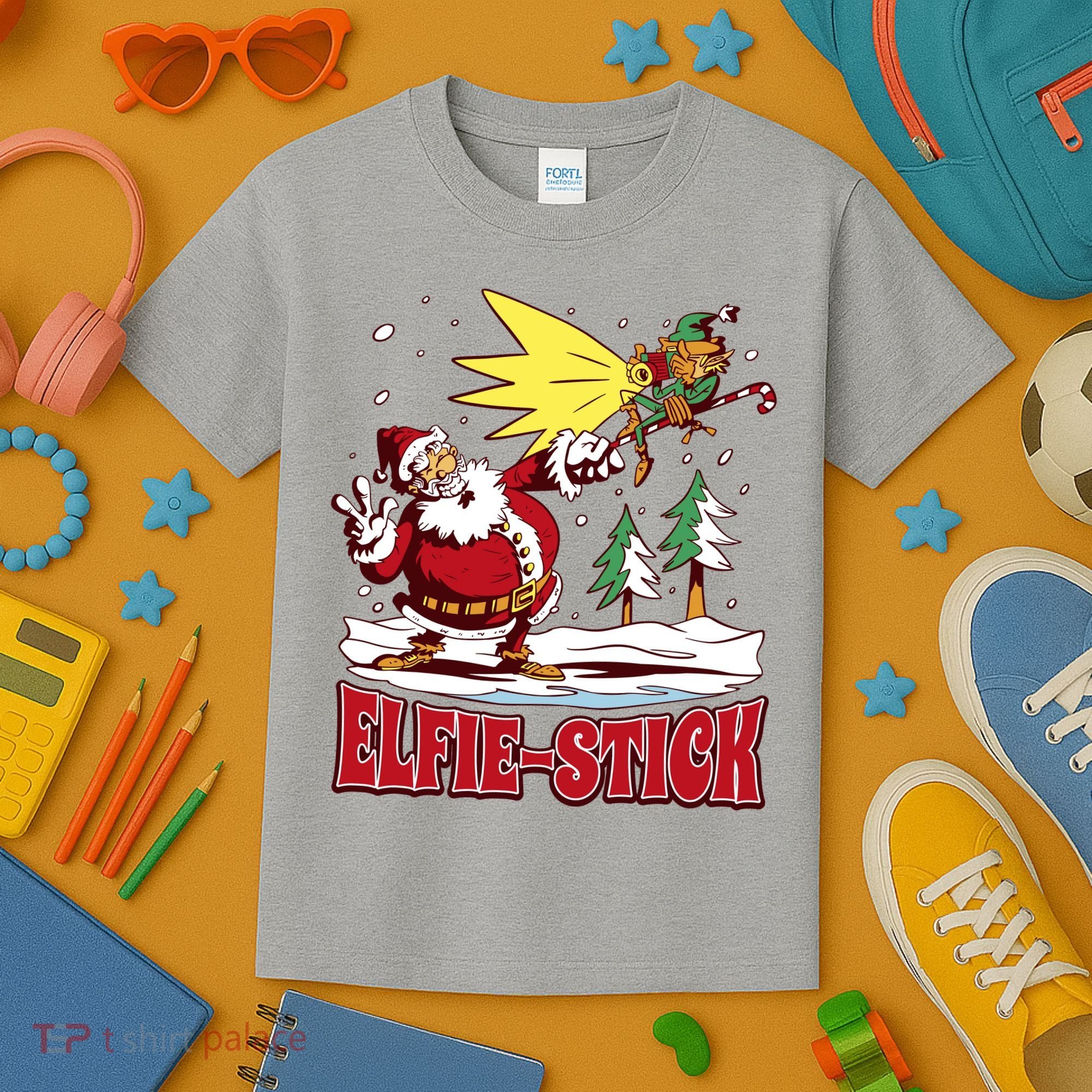 Santa Claus Selfie Funny Elf Christmas Kids T-Shirt