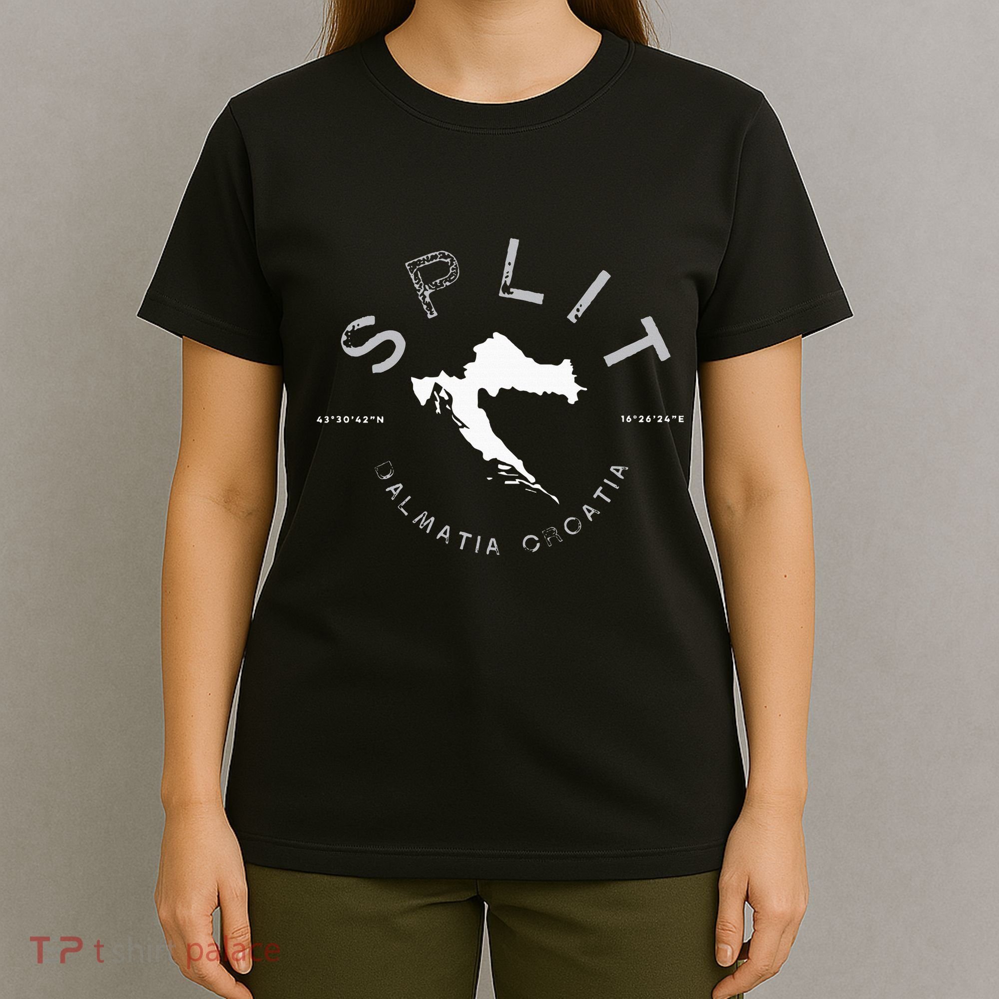 Split Croatia Vintage Distressed Graphic T-Shirt