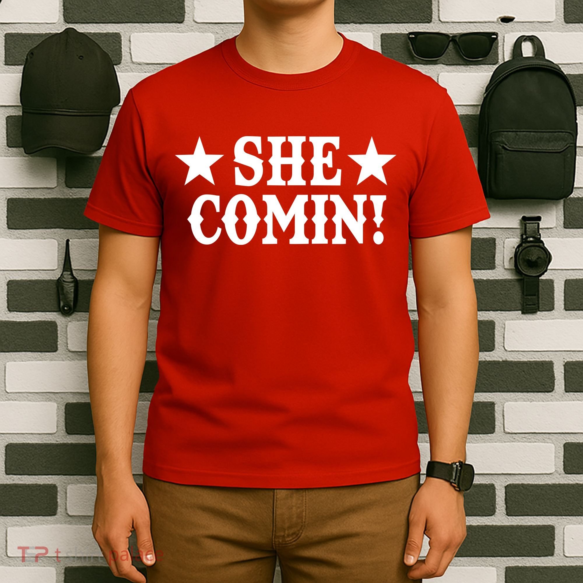 She Comin! Western Cowboy Cowgirl T-Shirt