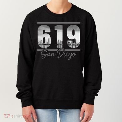 San Diego 619 Area Code Vintage Skyline California Women's Sweatshirt