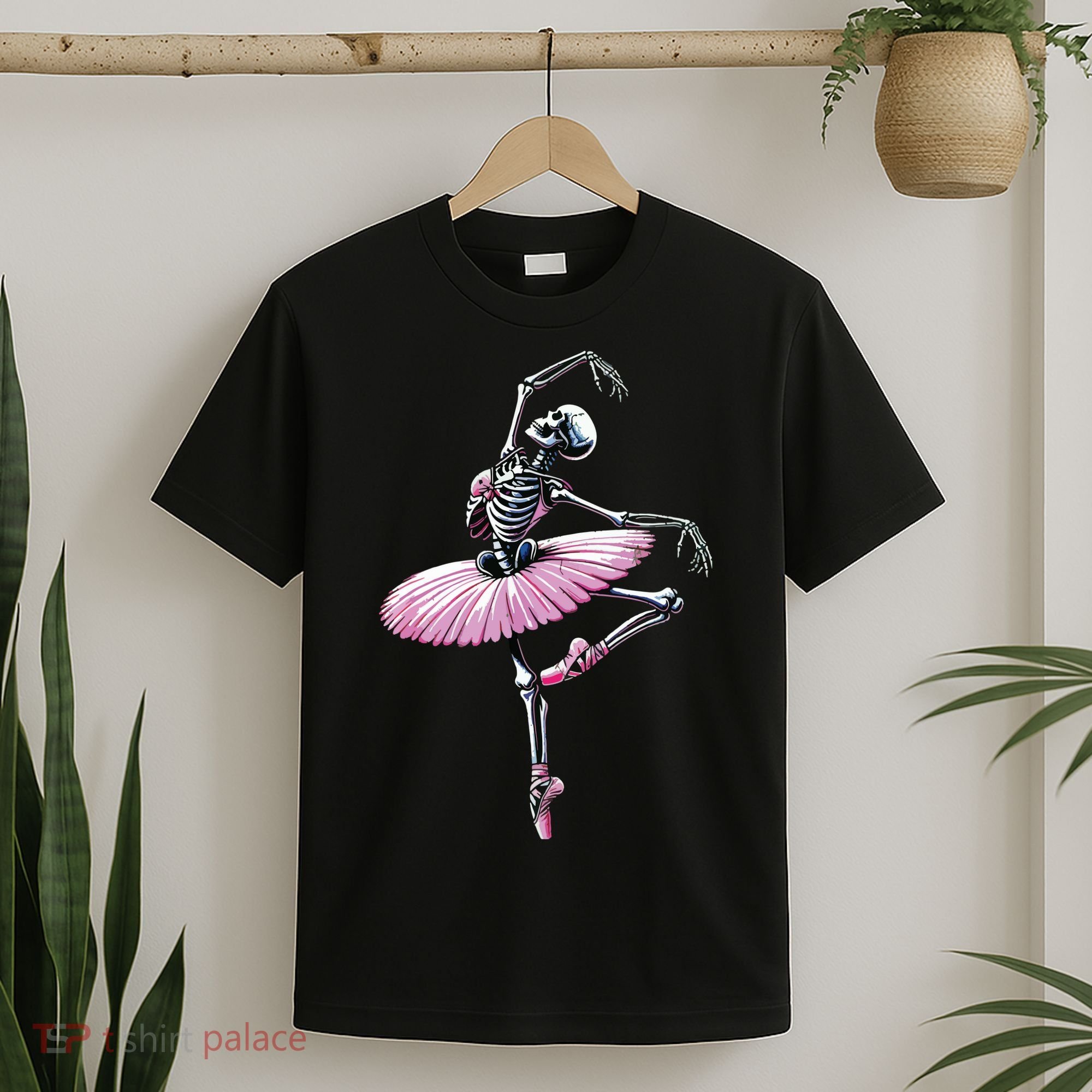 Skeleton Dancing Ballet Lovers Spooky Halloween Dancer T-Shirt