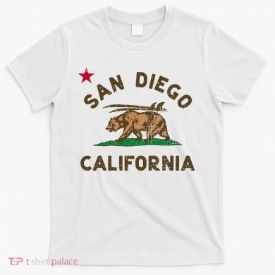 San Diego California Beach Flag Bear Surf Ca T-Shirt