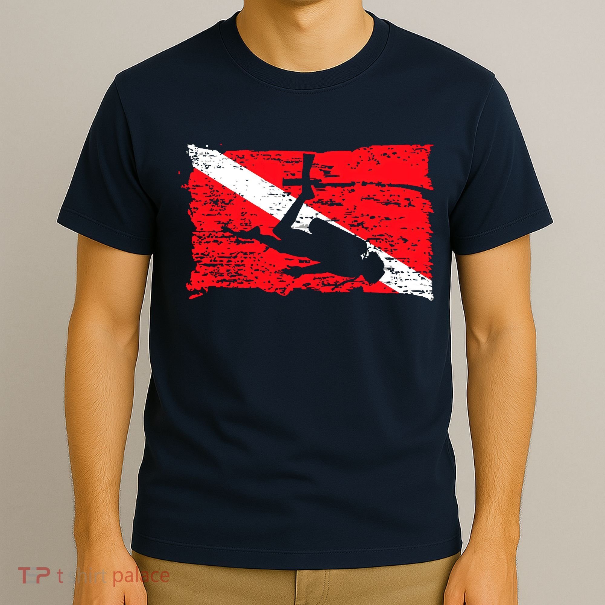 Scuba Diving Diver Down Flag Awesome Marine Diver Dive Gift T-Shirt