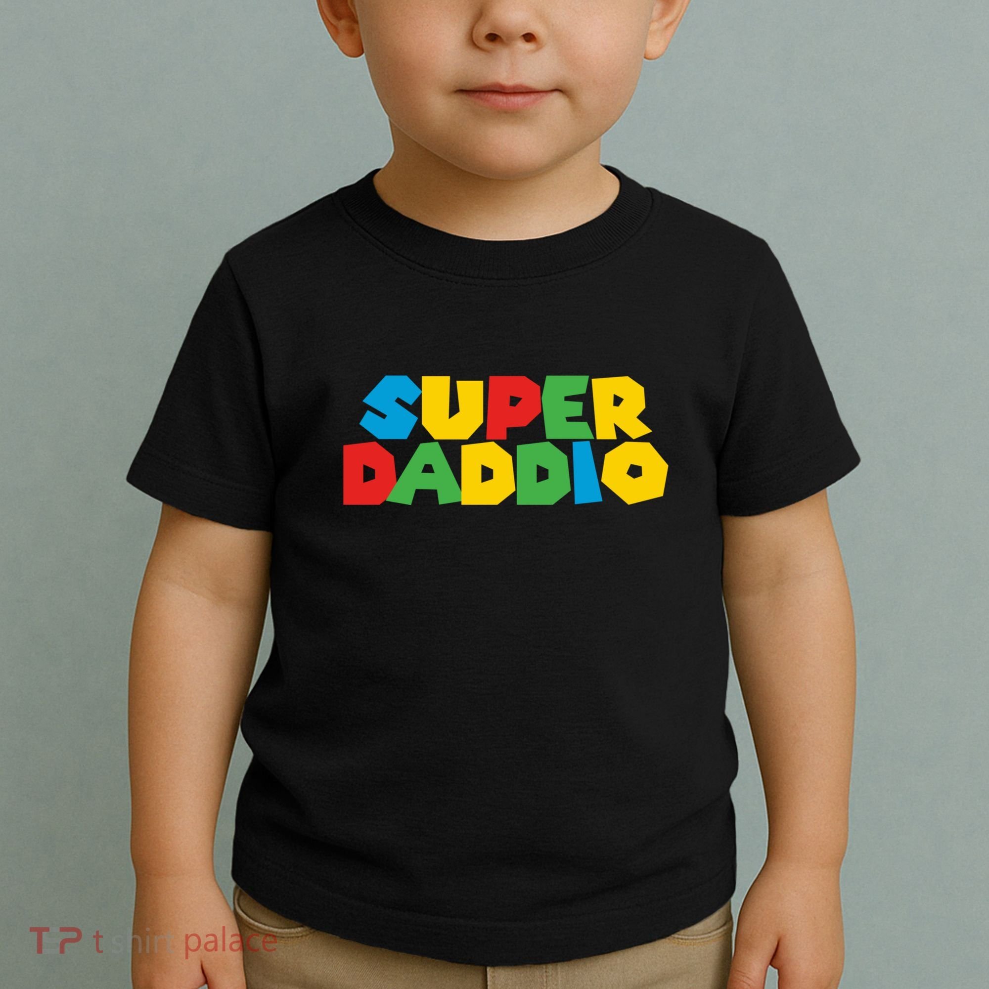 Super Daddio Dad Video Gamer Dad Fathers Day Funny Gift Toddler T-Shirt