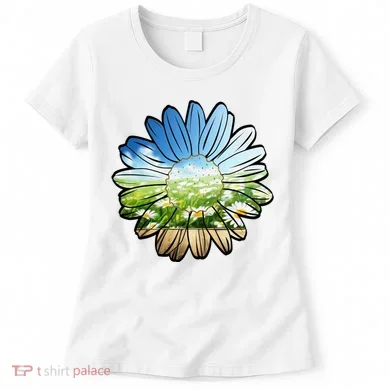 Summer Daisy Field Women's T-Shirt