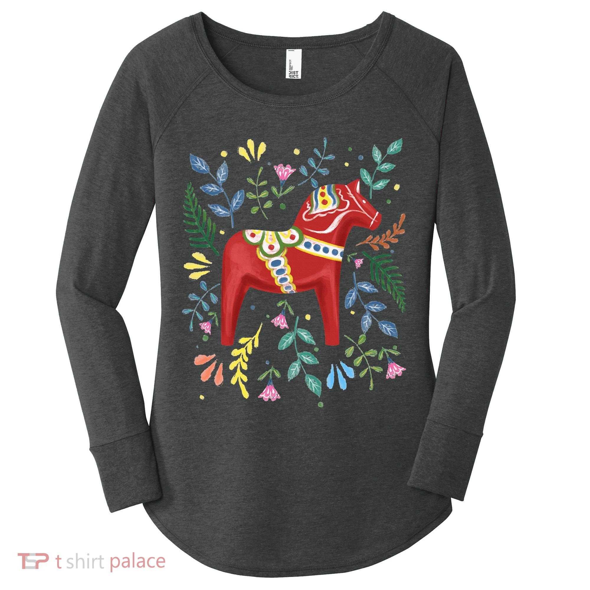 Swedish Dala Horse Folk Art Sweden Flag Dalahelmsoljd Horse Women's Perfect Tri Tunic Long Sleeve Shirt