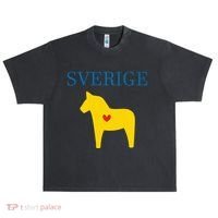 Swedish Dala Horse Midsommar Heart Sverige Urban Oversized Heavyweight T-Shirt thumb 0