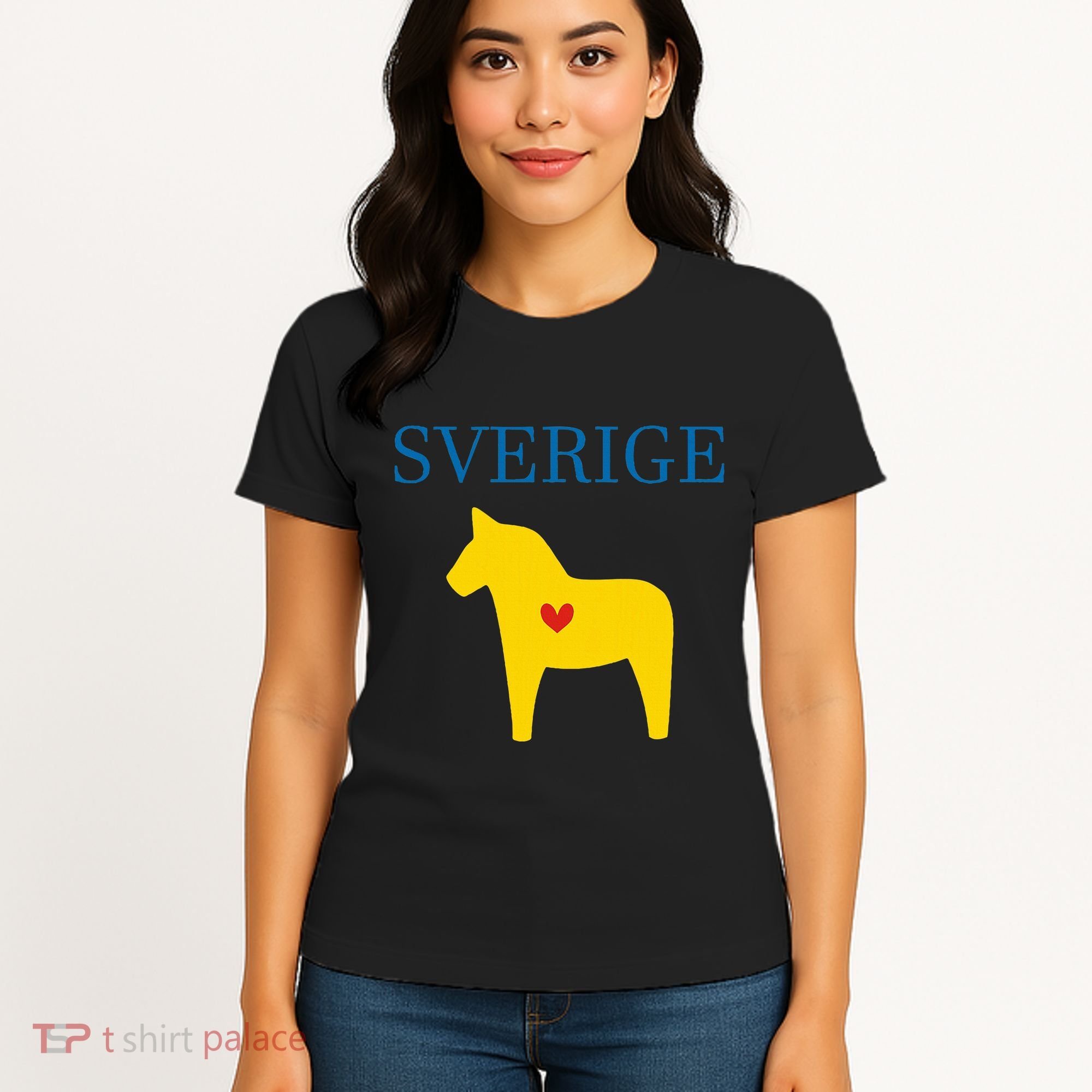 Swedish Dala Horse Midsommar Heart Sverige Women's T-Shirt