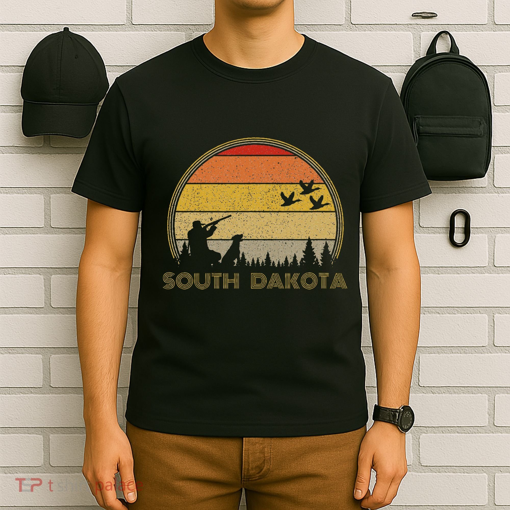 South Dakota Pheasant Hunter Bird Hunting Sunset Retro T-Shirt