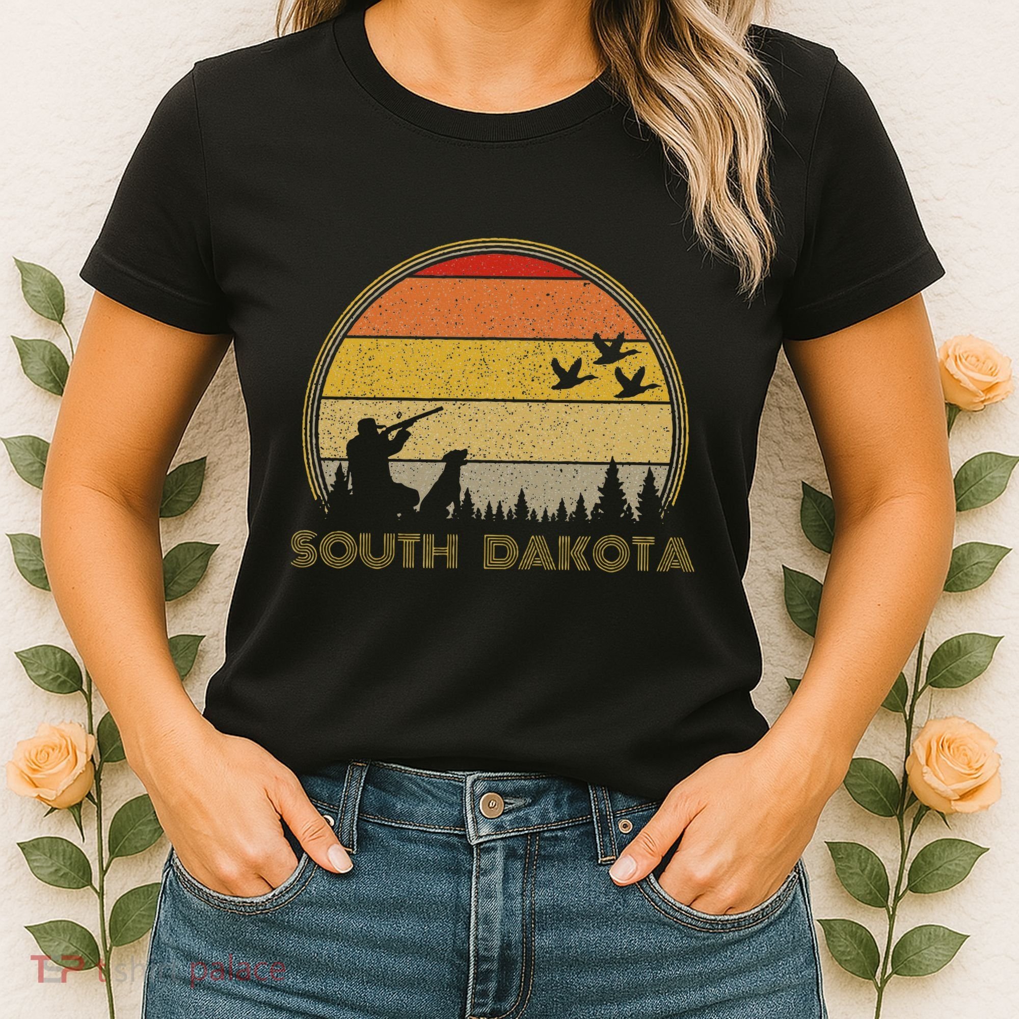 South Dakota Pheasant Hunter Bird Hunting Sunset Retro Women's T-Shirt