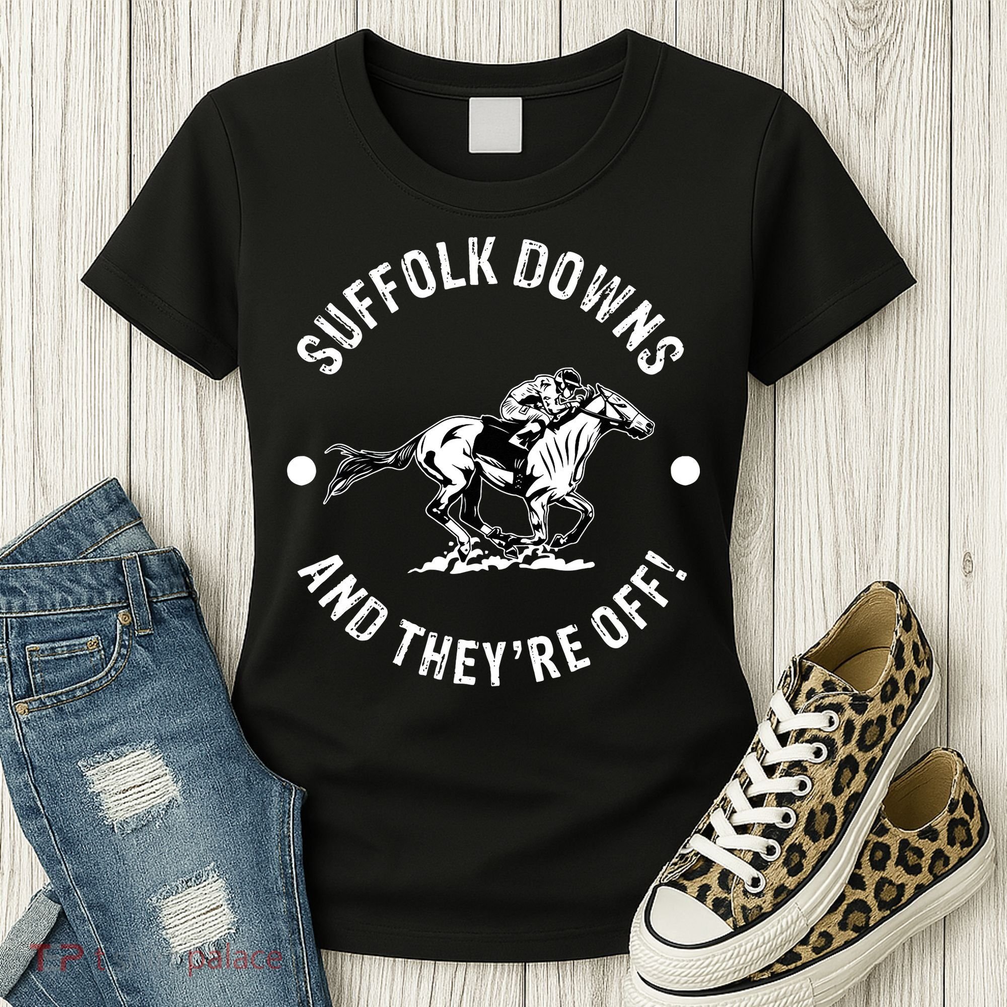 Suffolk Downs Racetrack Horse Racing Fan Equestrian MA Derby Women's T-Shirt