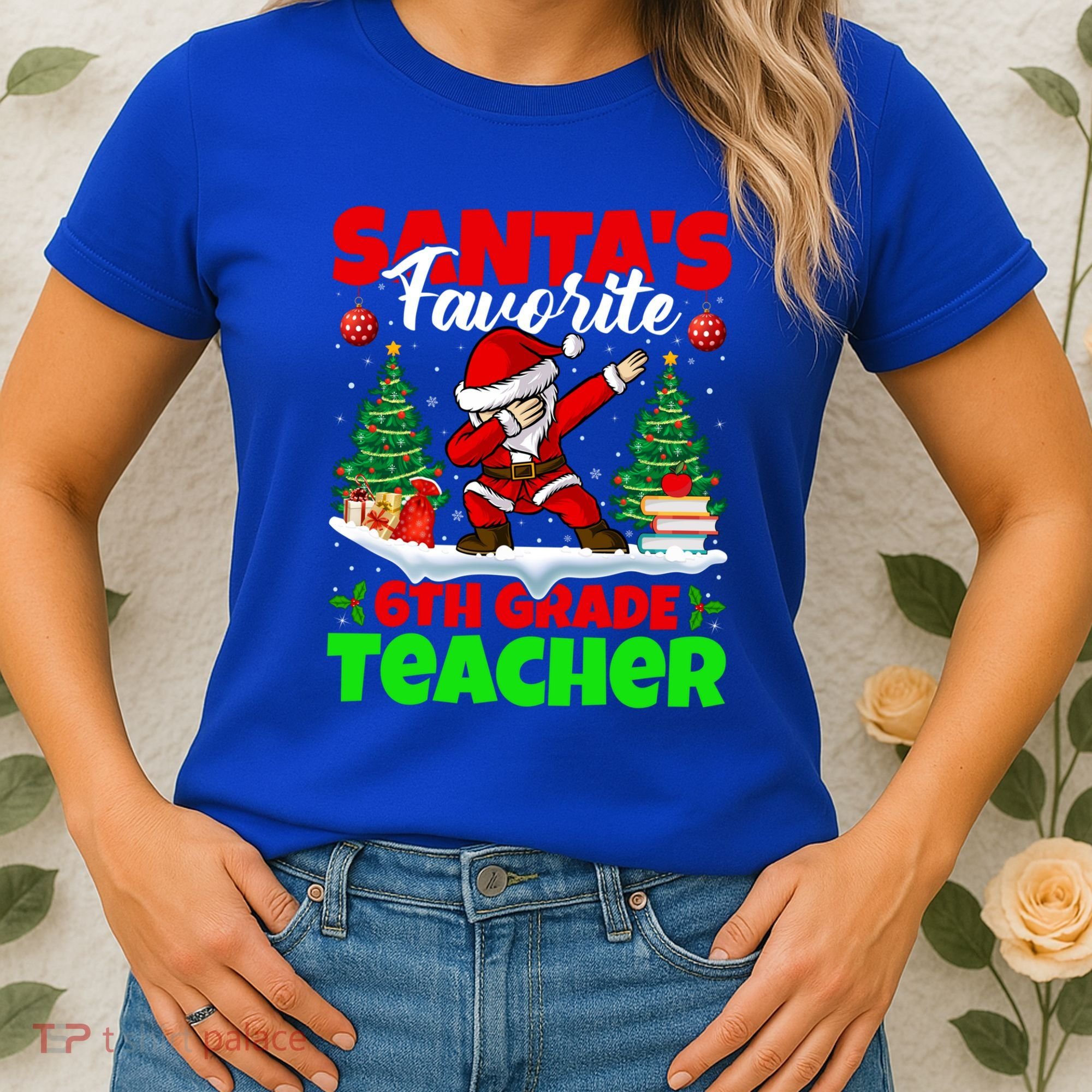Santa Dabbing Santas Favorite 6Th Grade Teacher Christmas Gift Women's T-Shirt