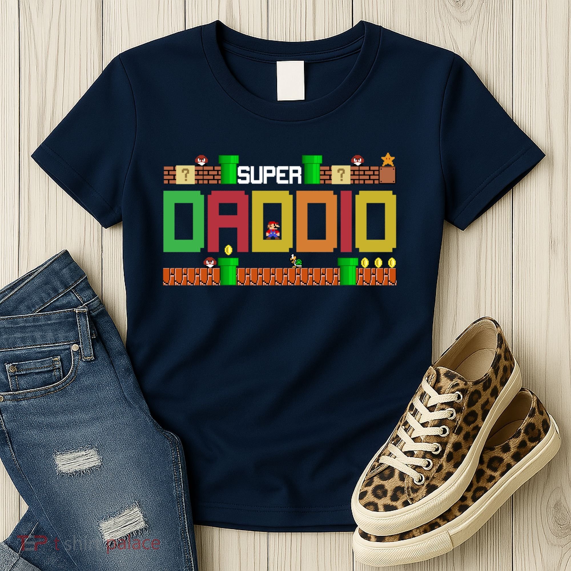 Super Dad Super Daddio Gift Cute Funny Daddy Gift Women's T-Shirt