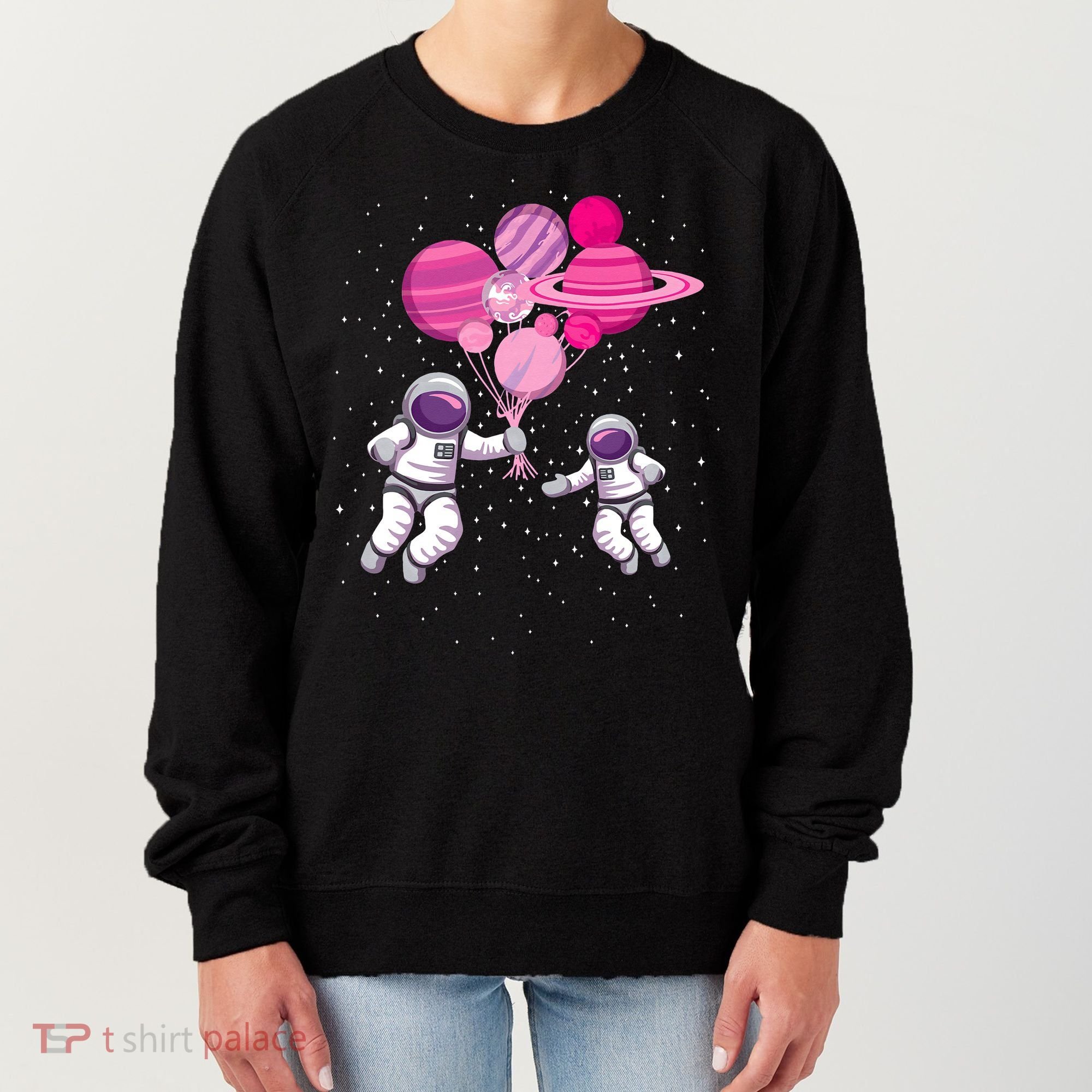 Space Exploration Cosmonaut SpaceMan Alien Spaceship Women's Sweatshirt