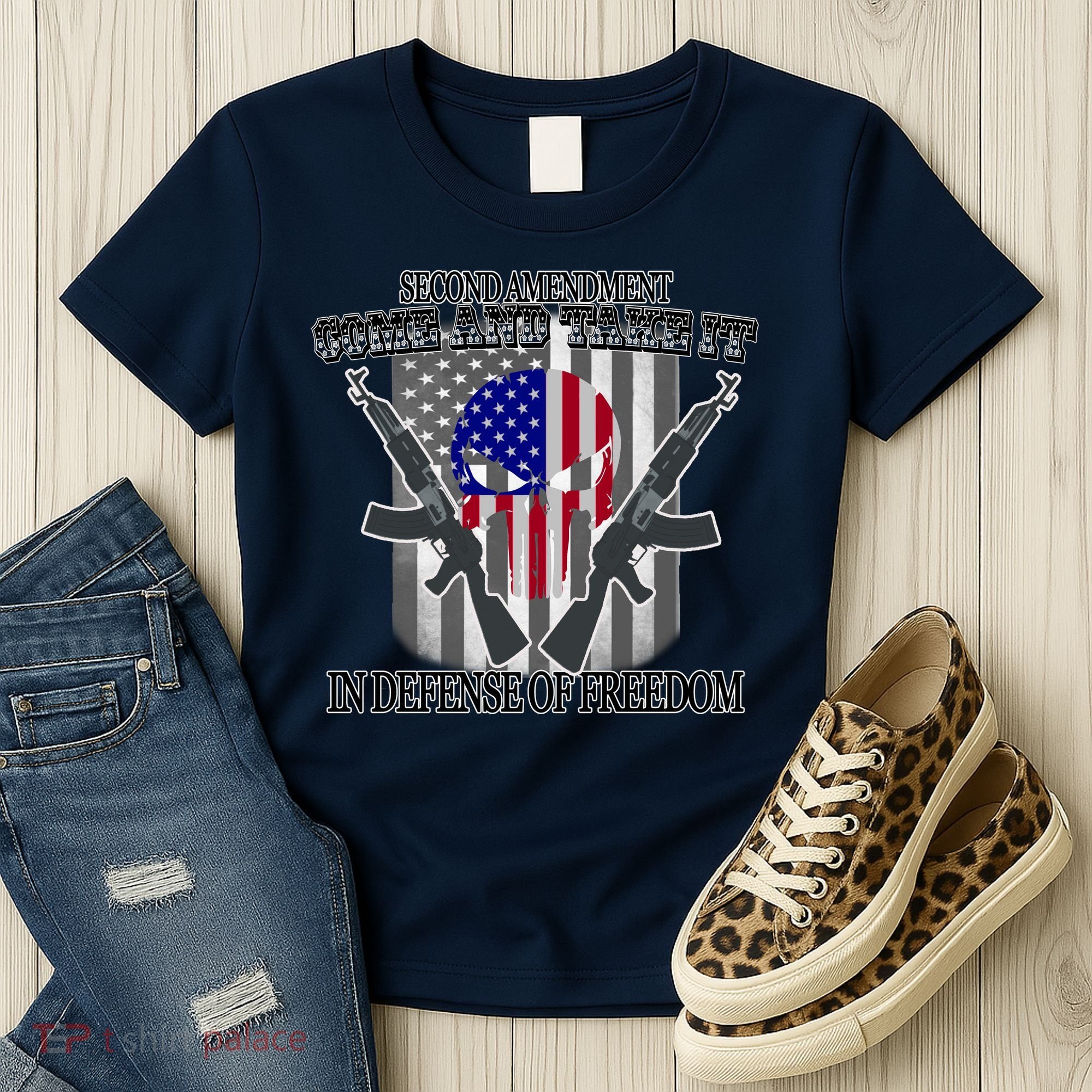 Second Amendment Come & Take It In Defense Of Freedom Women's T-Shirt
