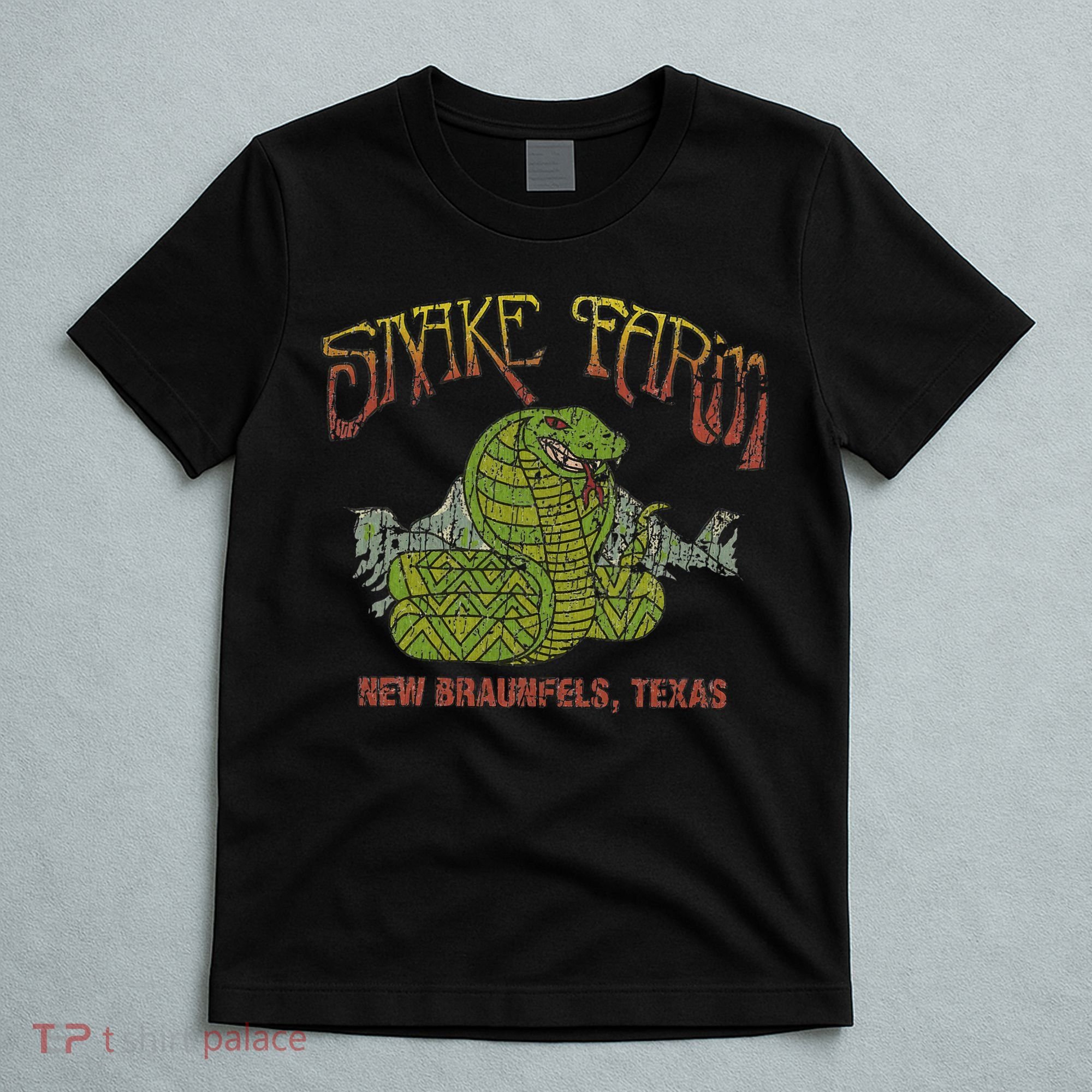 Snake Farm 1967 New Braunfels Vintage Cobra Reptiles Lover T-Shirt