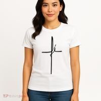 Simple Faith Cross In Portuguese Camiseta Fe Women's T-Shirt thumb 4