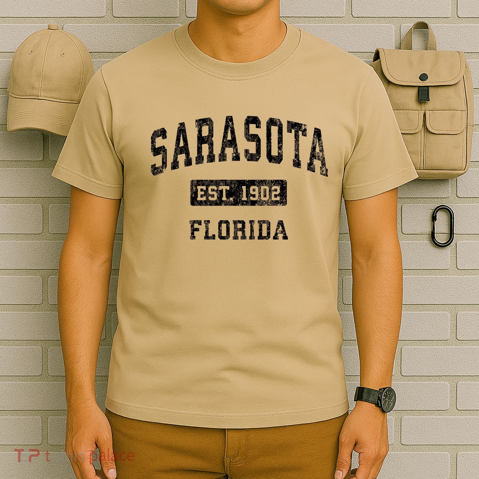 Sarasota Florida Fl Vintage Established T-Shirt